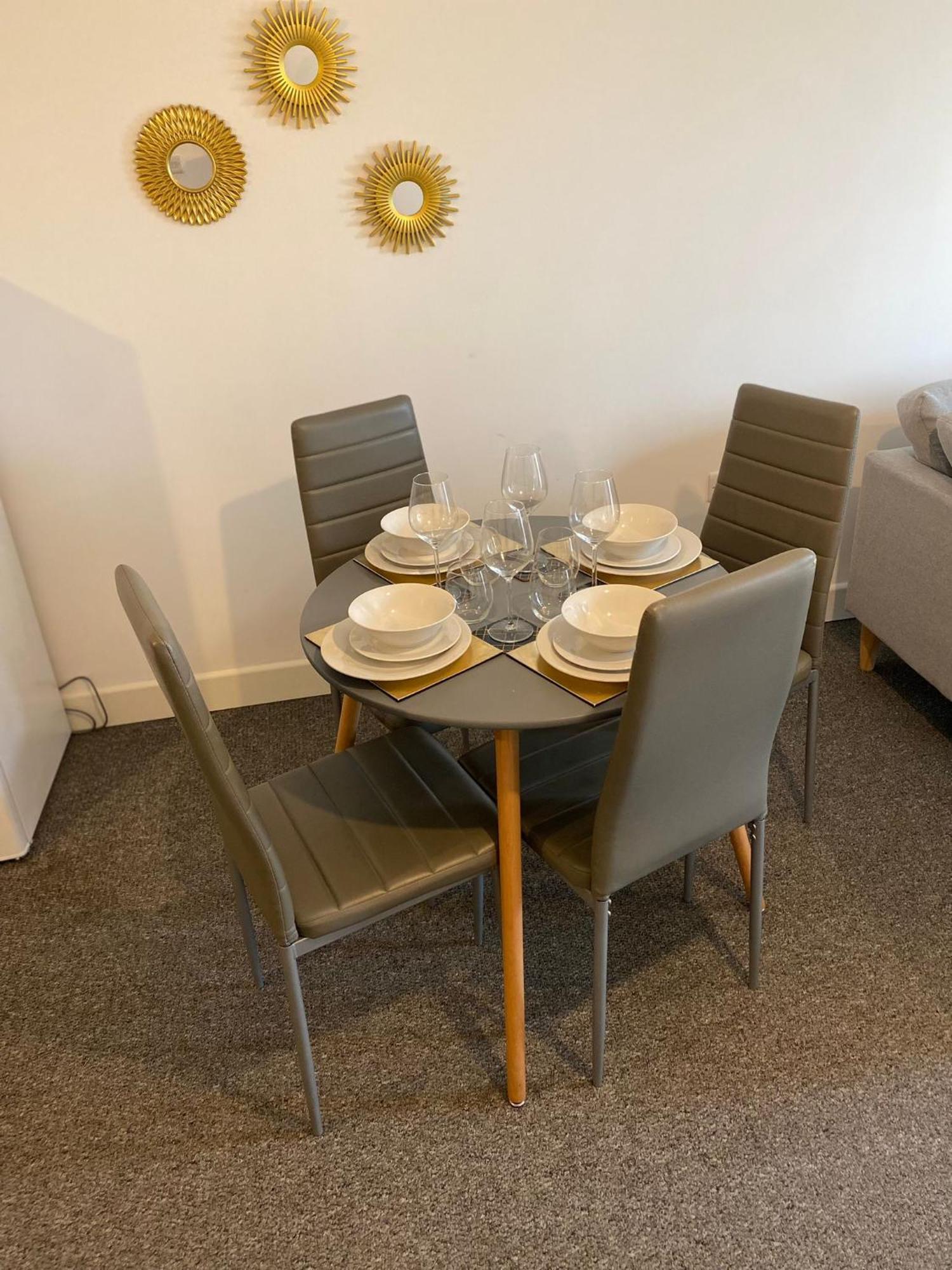 Livestay-New Private Apartment Building Minutes From Heathrow Слау Екстериор снимка